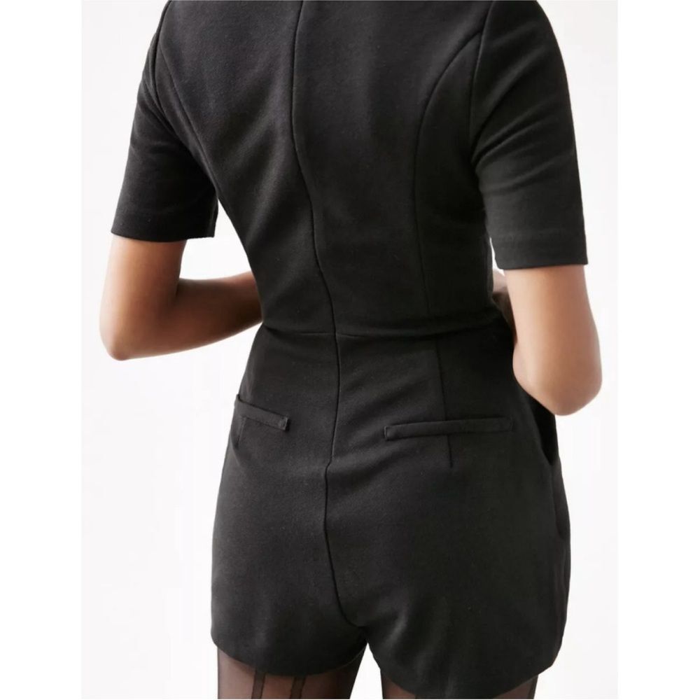 ALICE & URBAN OUTFITTERS Black Skirted Romper Size 4 Preppy Casual Chic - Picture 7 of 8